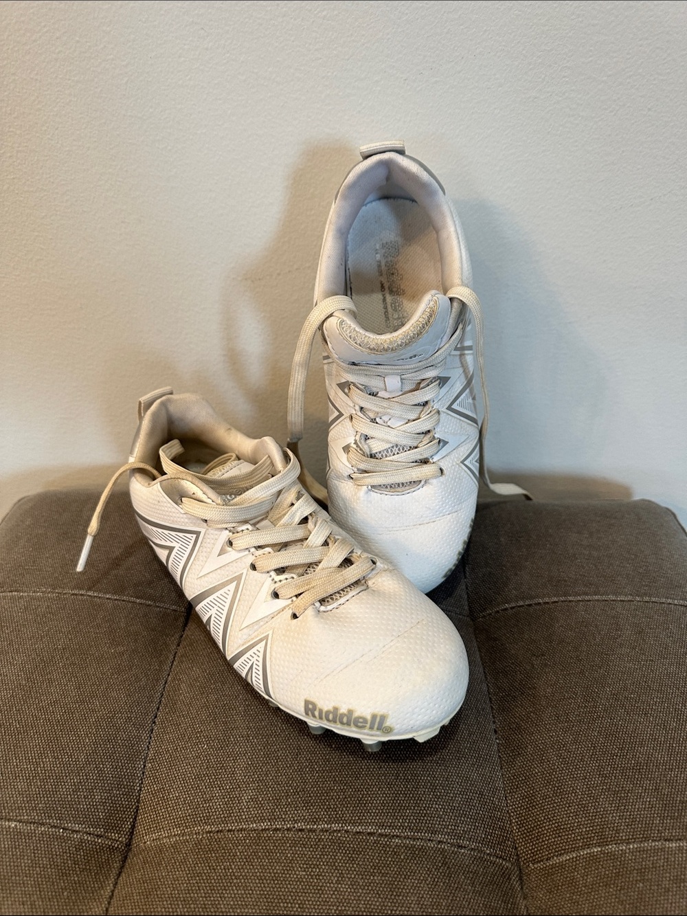 Riddell Kids’ Athletic Cleats